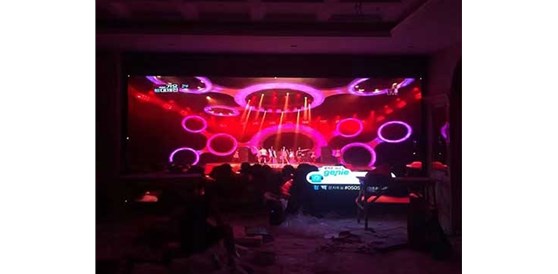 室内LED屏亮度并非越高越好