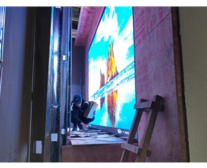 王府井小米店户外P4pro全彩屏